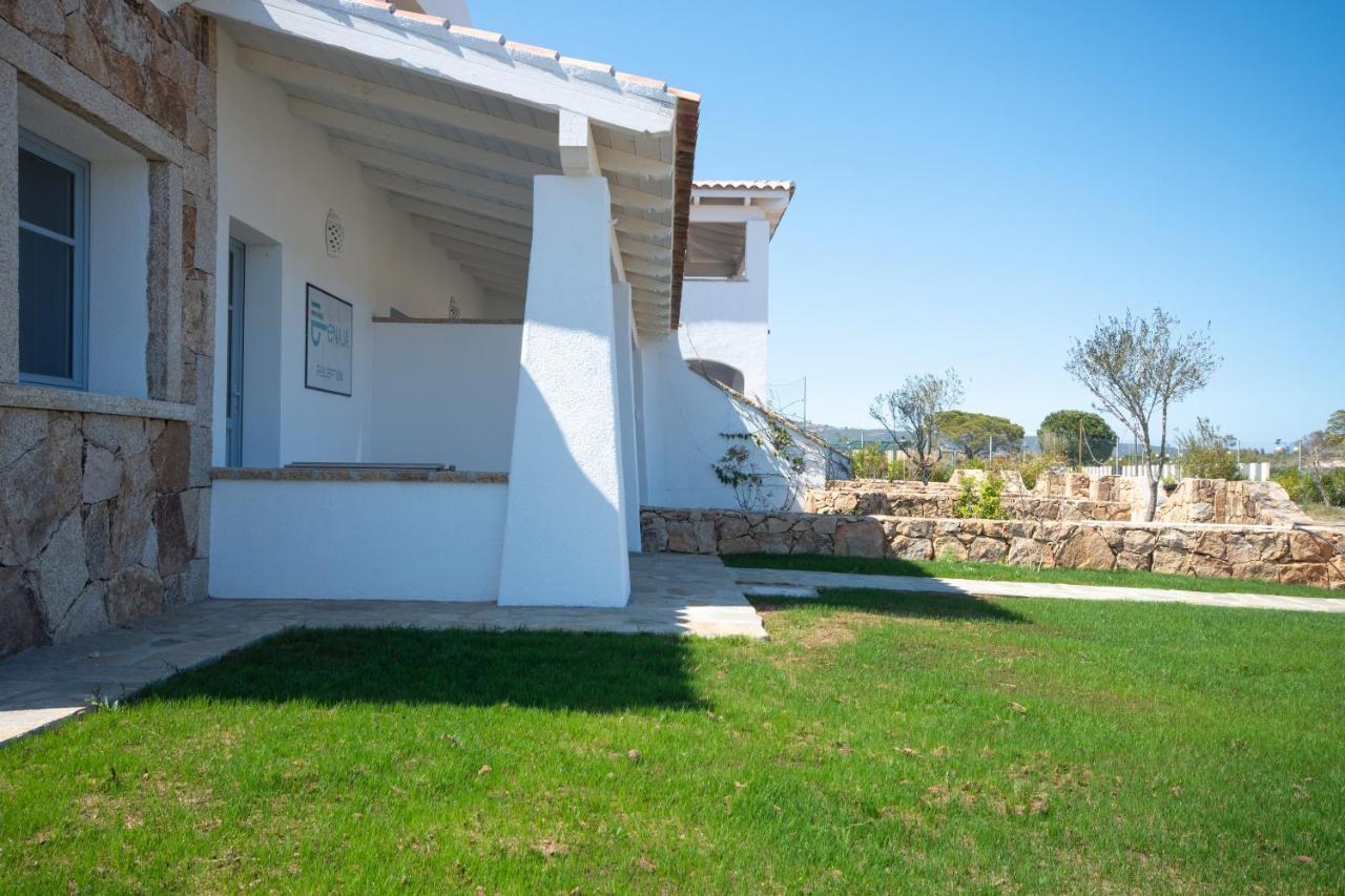 Aparthotel Enaja - Luxury Retreat à Budoni Extérieur photo